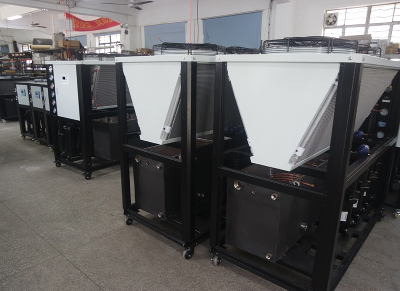 工業冷水機如何達到高效率工作？